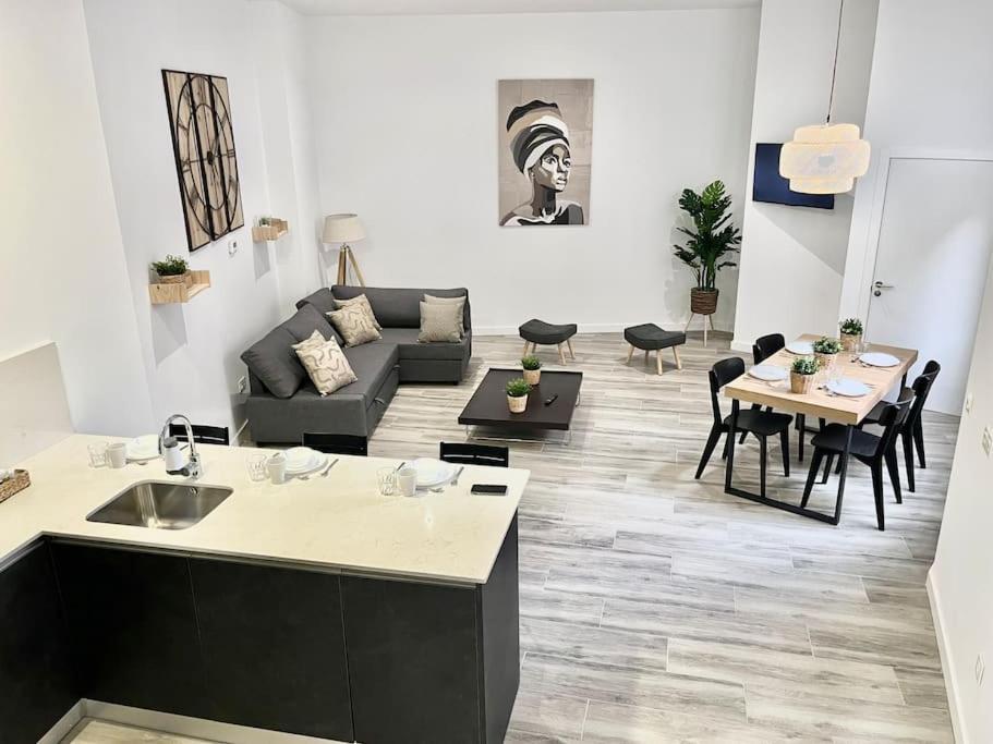 Apartamento Vive Zaragoza V ภายนอก รูปภาพ